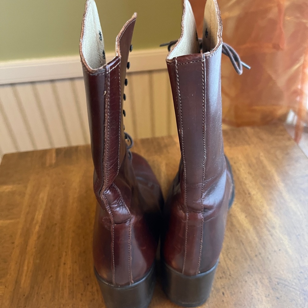 Joan & David Lace-Up Boots - Picture 8 of 12